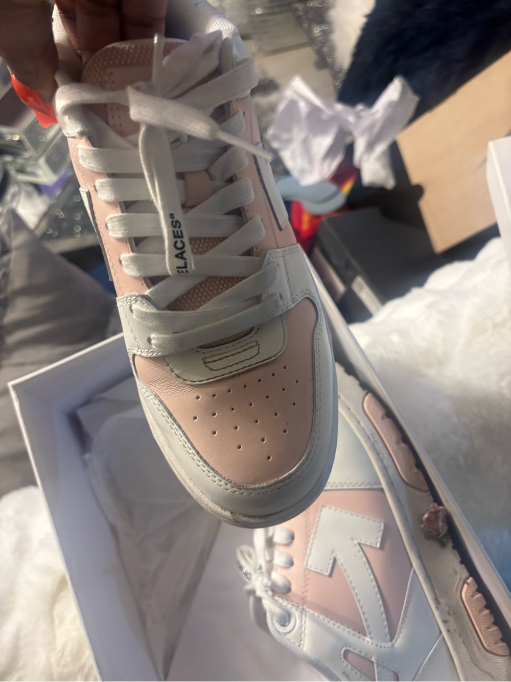 Off-White Pink and White Arrow Low-Top Sneakers